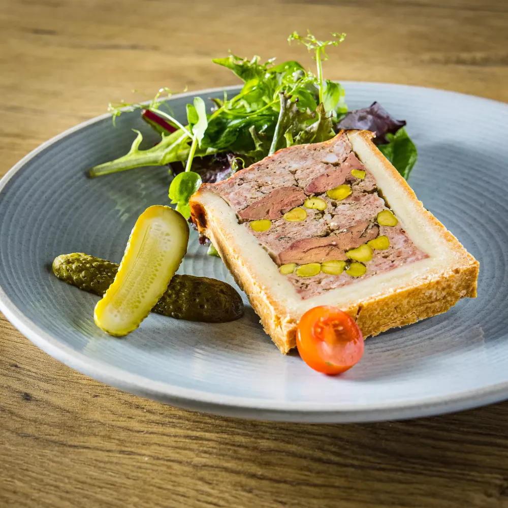 Pâté en croûte au foie gras truffé